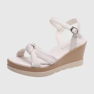 Sandalias clásicas de piel para mujer