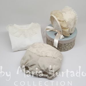 Conjunto bebé Victoria crema